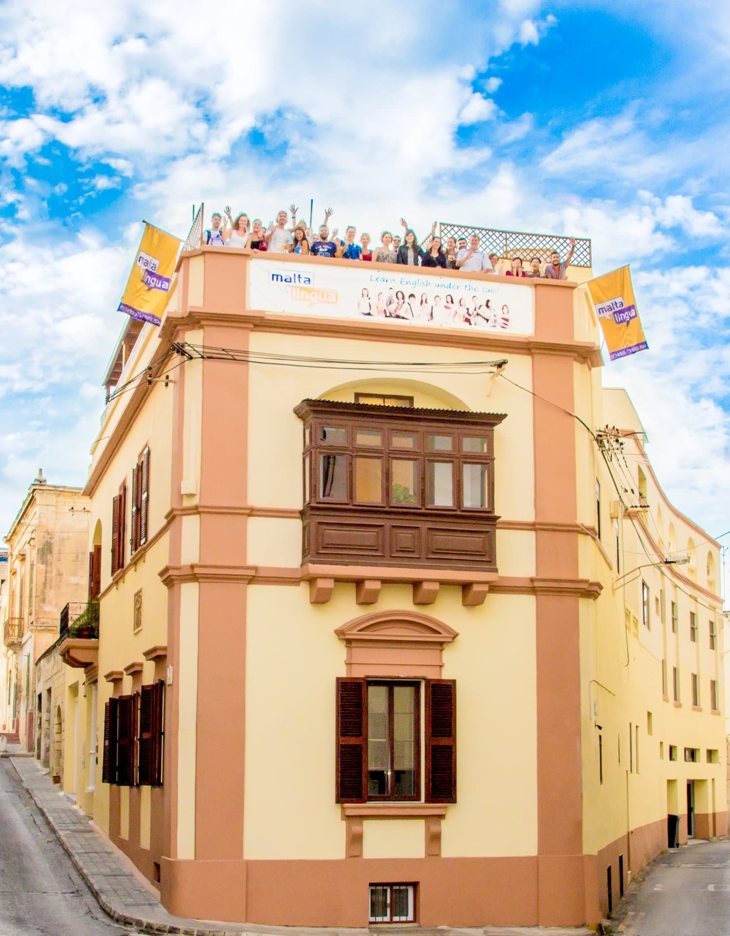 25940837741_6637bf6f75_o (1)